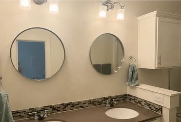 Set of 2 Round Mirrors