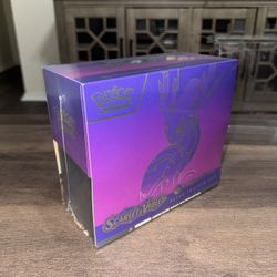Scarlet & Violet Pokemon Center Elite Trainer Box (Exclusive) [Miraidon]
