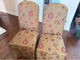 Set of 6 - Dining Fabric covered Parsons Chairs - Floral design - Gold Red