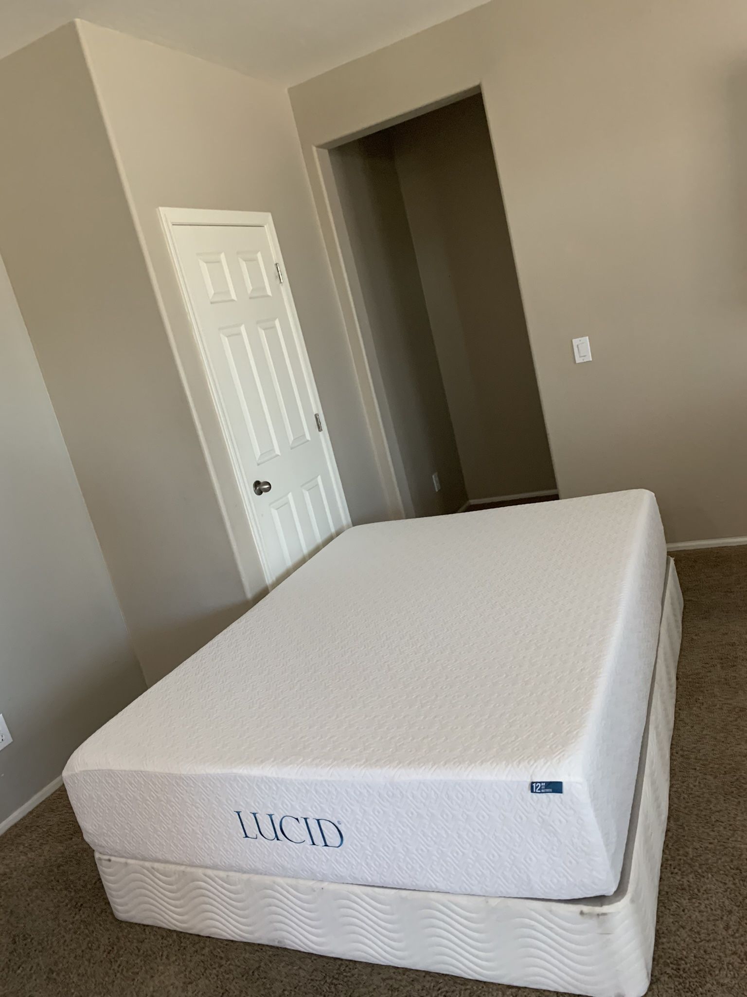 QUEEN LUCID 12” MEMORY FOAM MATTRESS AND FREE BOX SPRING