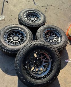 Rines 17*9 patrón 6.139.7 Toyota Tacoma Chevy Silverado Runer colorado 2025 6 virlos