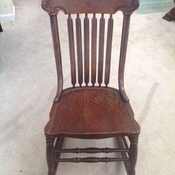 Tiger Oak Low Rocking Chair