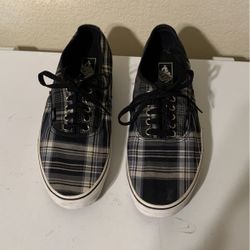 Men’s Shoes Size  13