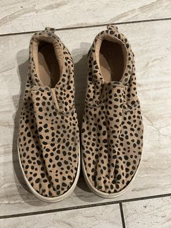 Car & Jack Shoes Size 4