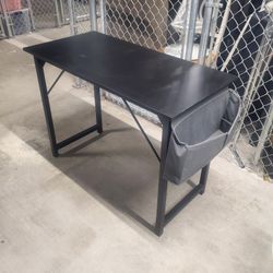 Desk With Side Organizer 