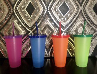 BRAND NEW INDIVIDUAL MANNA COLOR CHANGING COLD CUPS