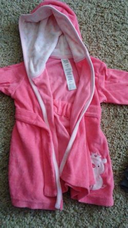 Carters bath robe 0-9 mos for girl
