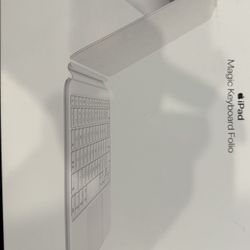 iPad Magic Keyboard Folio ( WHITE ) ( Brand New ) 