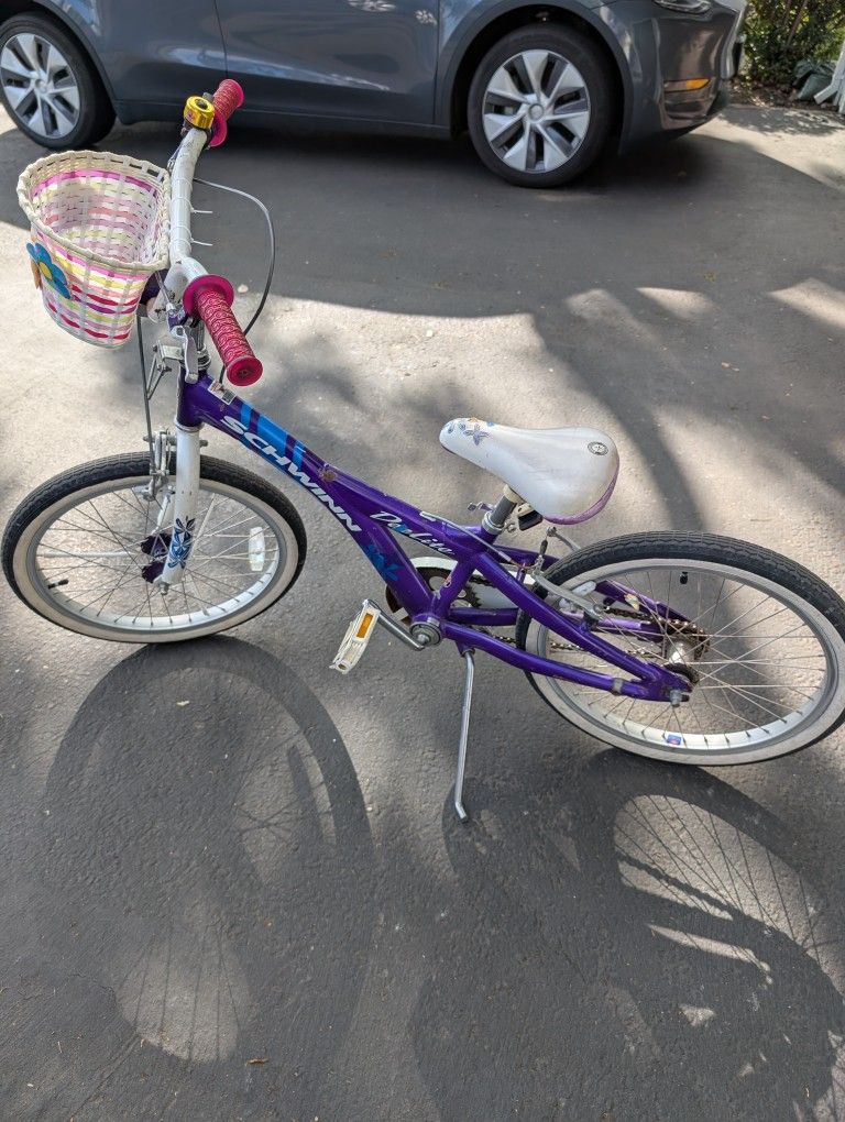 Kids Bike - 20 Inch Perfect For 5-9 Year Old 