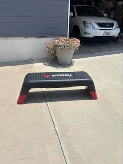 Reebok bench