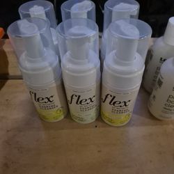 Flex Foaming Cup Wash Foaming Cleanser 3.4oz