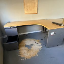 Office Desk - 6'1" x 4'1"