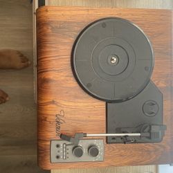Voksun Record Player