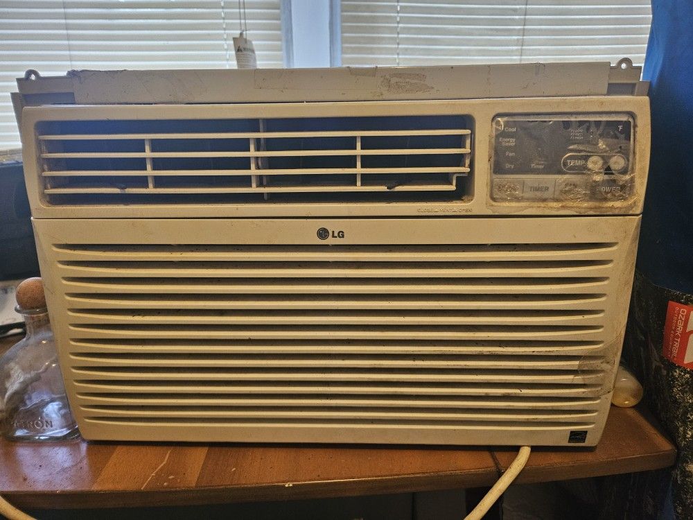 Window AC