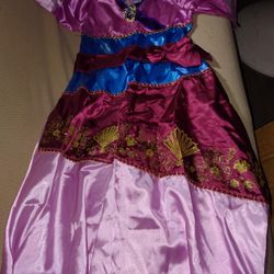 Mulan's Dress Costume