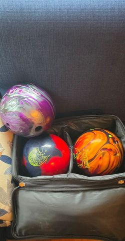 15 LB Storm The Road, Brunswick Rhino and Pyramid Spare Ball Plus a 2 Ball Bowling Bag