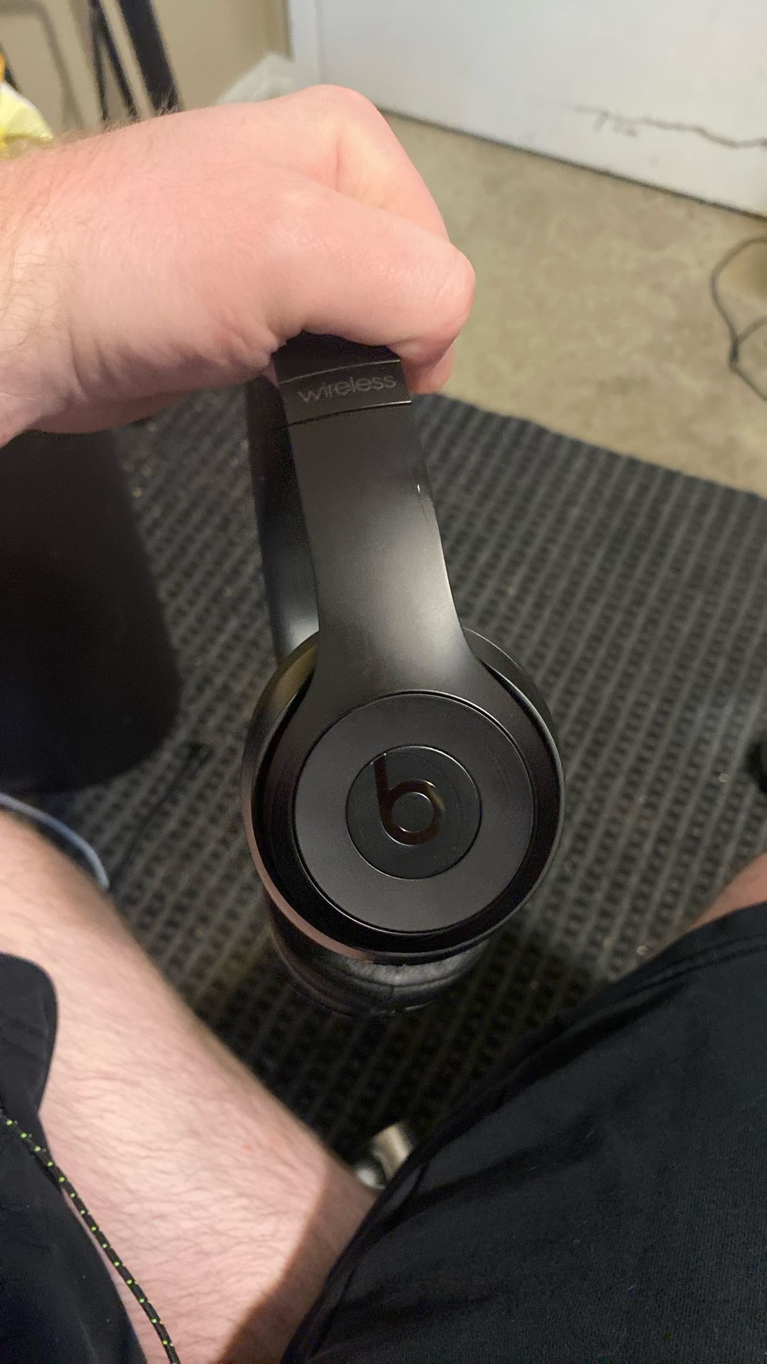 Beats Solo 3s (Bluetooth headphones)