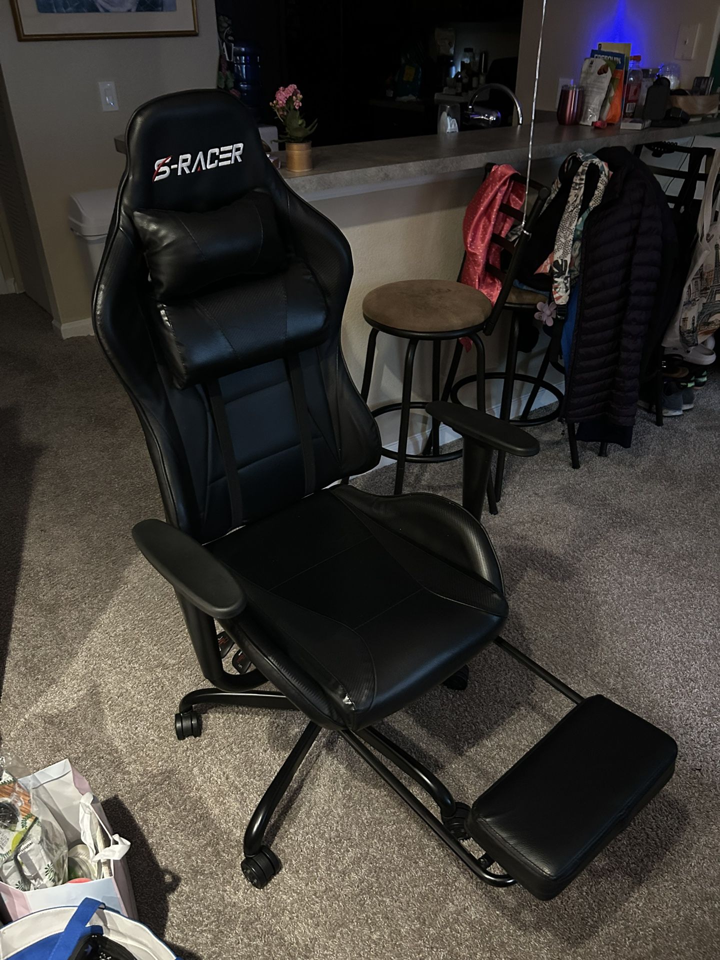 MUST GO - Gaming Office Chair S Racer Recline with Foot Rest