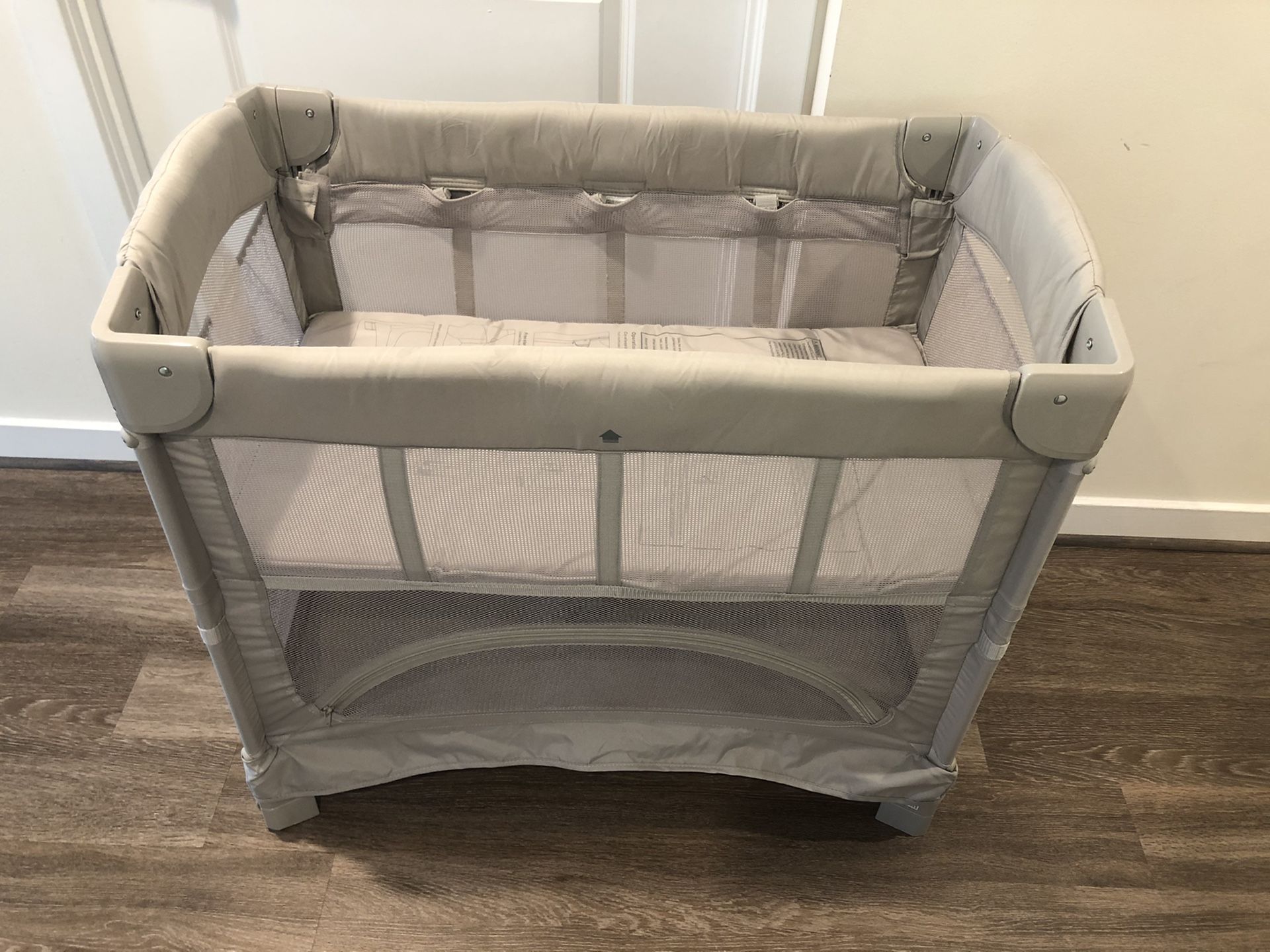 Mini Ezee 2in1 bassinet