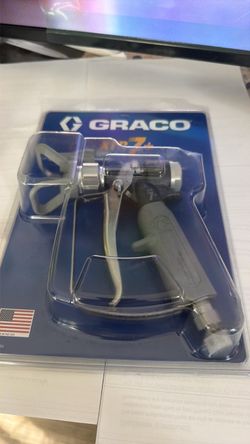XTR7+ Airless Spray Gun, Round Handle, 4-Finger Trigger, XHD RAC Tip