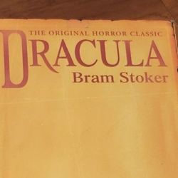 The Original Horror Classic Dracula Bram Stoker
