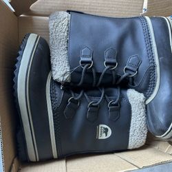 Boys Sorel Boots-New