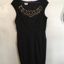 Ladies black dinner dress worth design and pockets