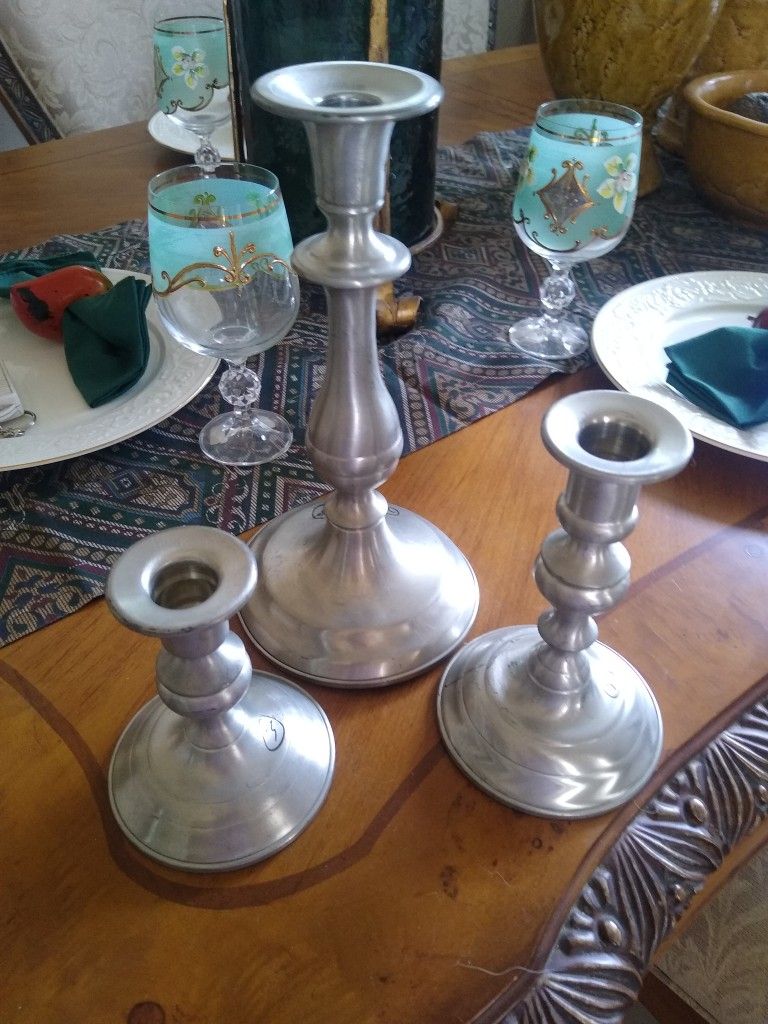 Vintage Woodbury Pewters Colonial Style Candle Sticks NOW REDUCED!