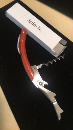 Splash travel Wine opener and bottle opener.
