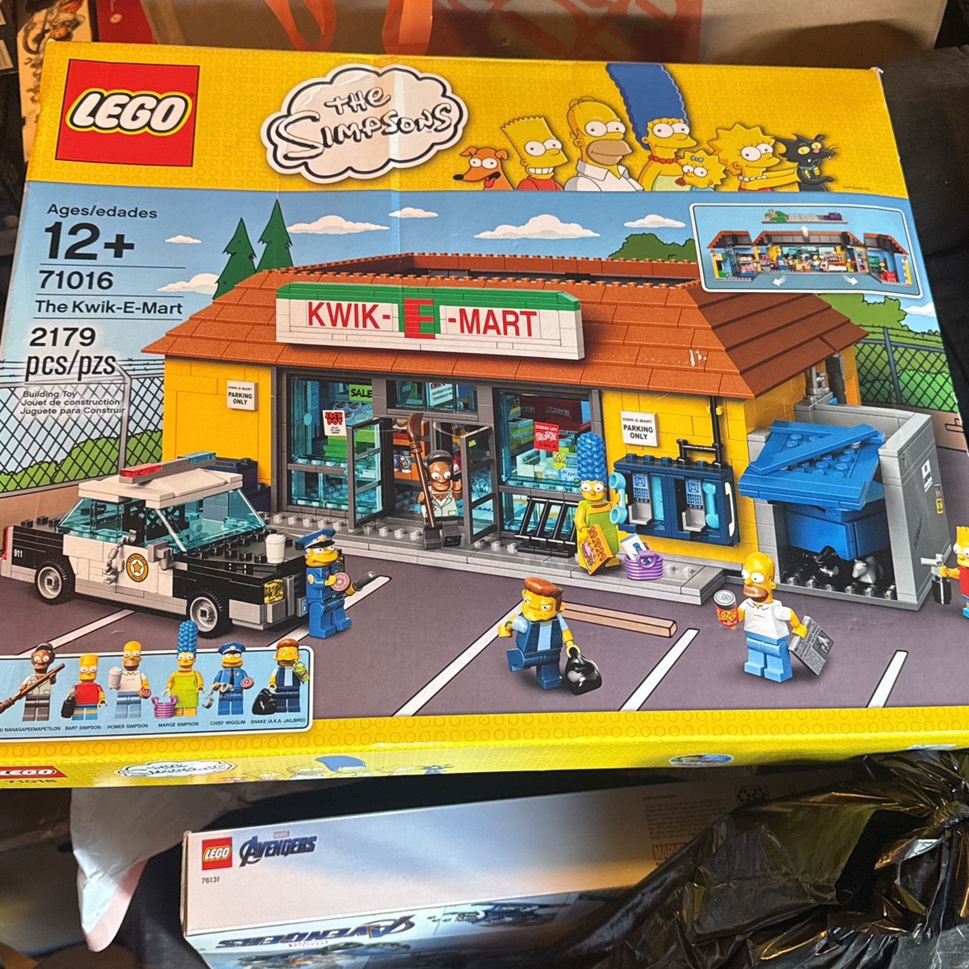 Lego Simpsons Kwik e Mart 71016
