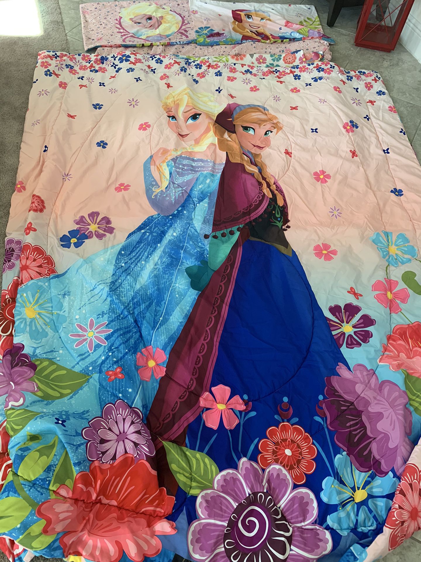 Bed Set Elsa & Anna (full)