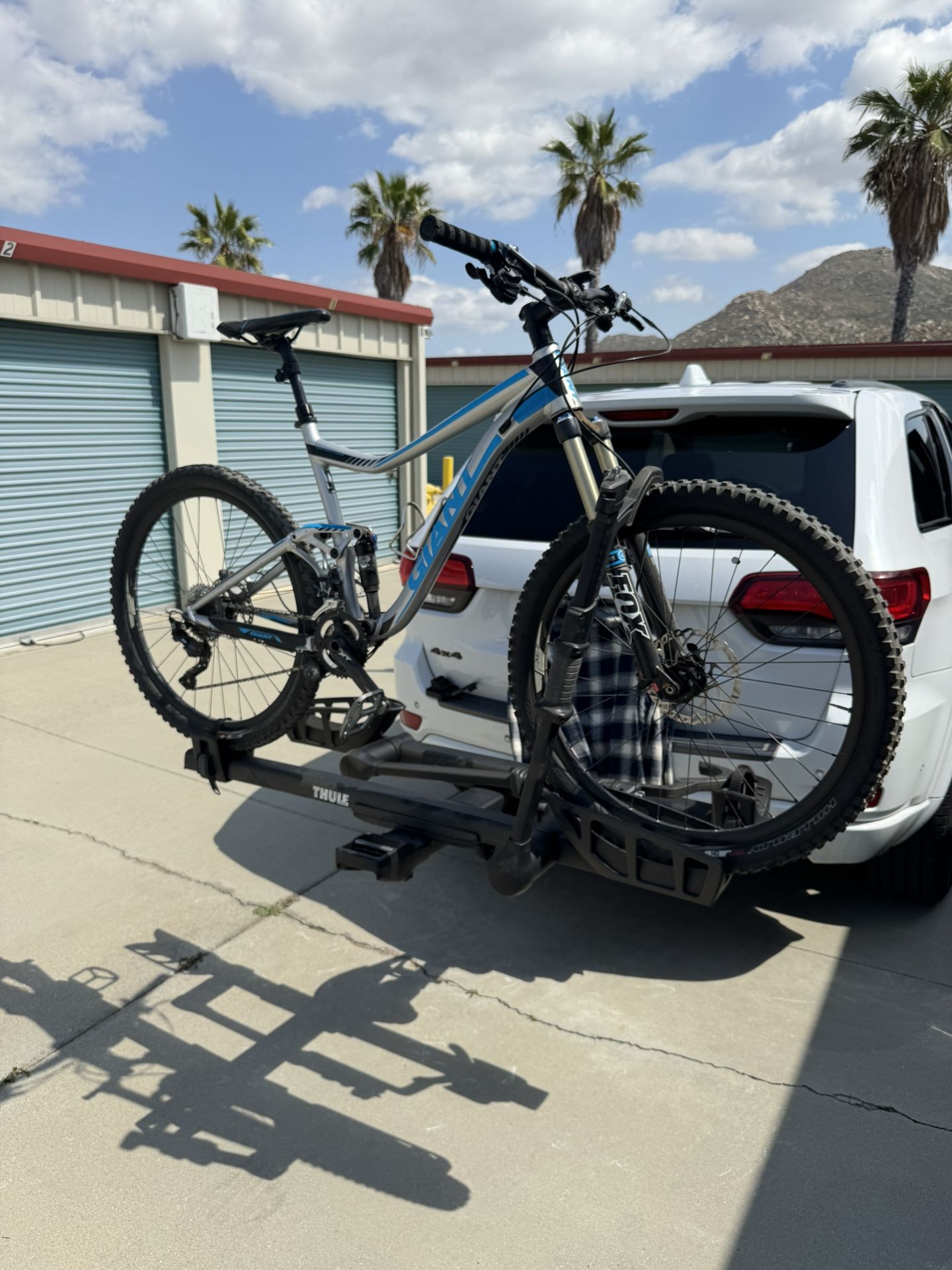 Giant Trance Full Suspension Mountain Bike