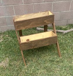 Two Tiered Planter-happy Planting! 🌼❤️