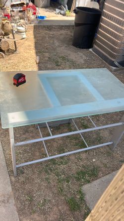 Tv stand