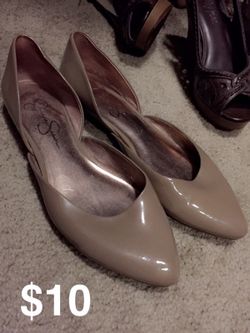 Womens Shoes