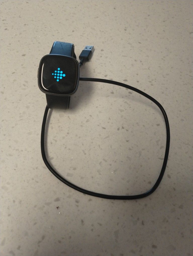 Fitbit Versa 4