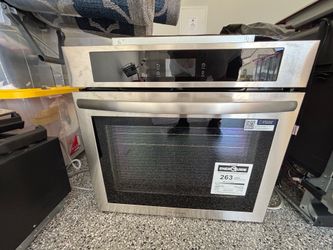Frigidaire Oven