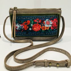 J.Crew Gold Distress Leather Crossbody Bag Rare Velvet Trim With Flower 9”-7”-1.5”