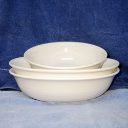 Pfaltzgraff 3 Piece Set Of White Serving Bowls