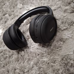 audífonos AIRBUDS