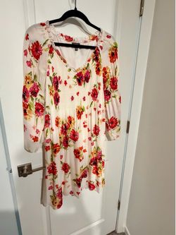 Closet Cleanout! Dresses - $10 Each 👗