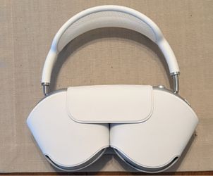 Apple AirPods Max Headphones – Silver