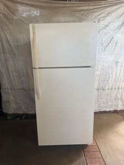 Used refrigerator white color