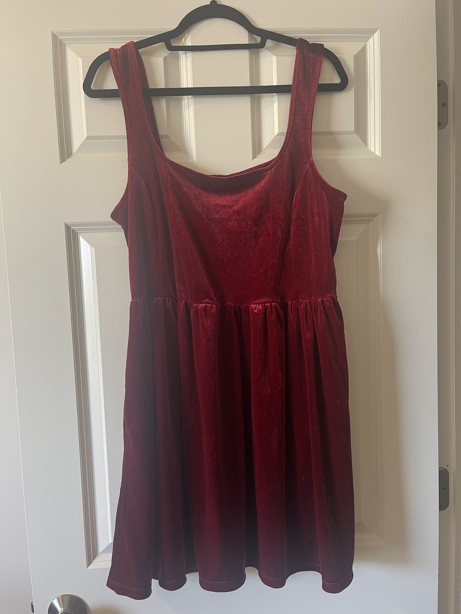 Old Navy Red Velvet Dress Sz XL