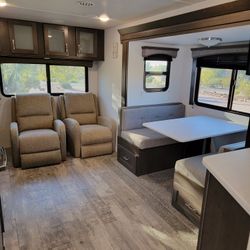 2019 Forest River Travel Trailer Sonoma T2408RL 