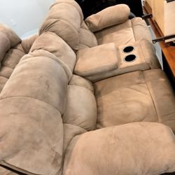 2 Seater Couch With Cupholders 