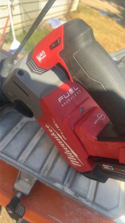 Milwaukee Rotary Hammer