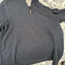 Izod advantage, sweatshirts size large