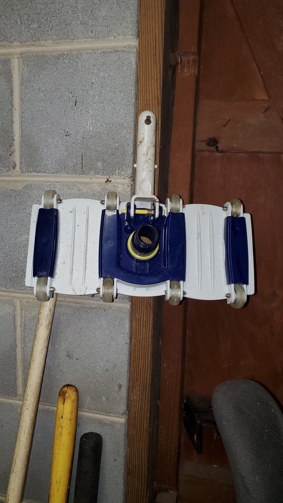 Pool Vaccum Head
