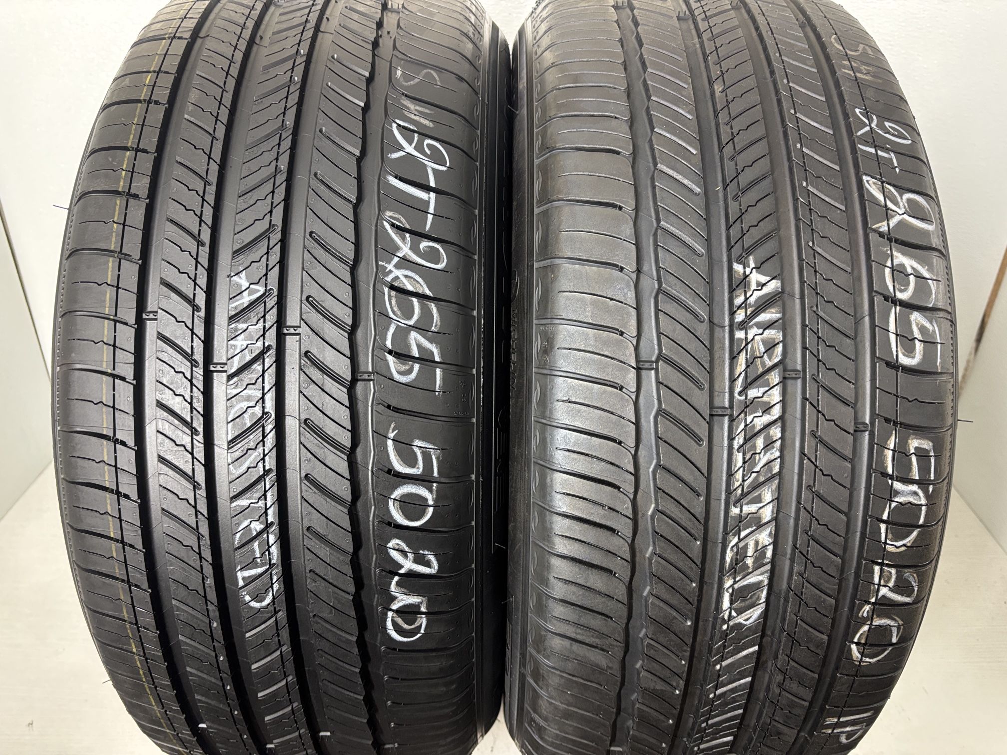 2 Tires 265 50 20 Michelin Primacy Tour As Like New